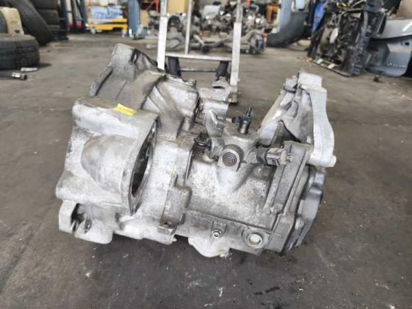 BOITE DE VITESSE VW / AUDI / SEAT / SKODA 1.9TDI CODE JCR ( 5VITESSES ) - Vue 5